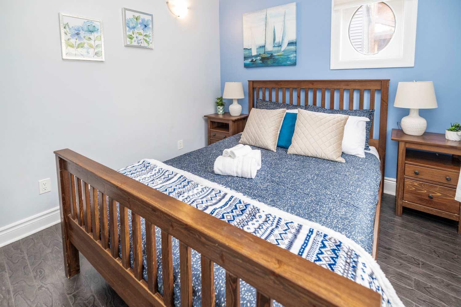 Pet-Friendly Home - Near Chinatown & Little Italy Оттава Экстерьер фото